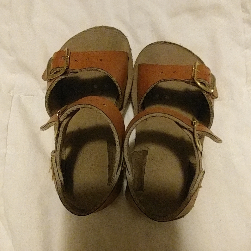 Size 6 sea wees